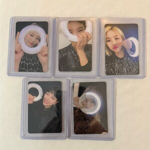 Set of 5 Photocards Itzy